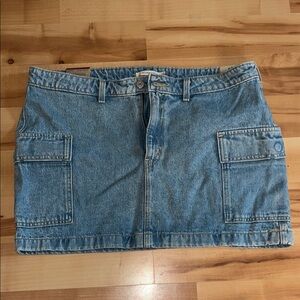 Levi’s Blue Mini Cargo Skirt